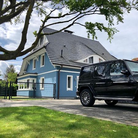Ostseelagune Zingst, Exklusive Dhh, Strandnah, Sauna, Kamin, 3 Sz, 2 Baeder, Glasfaser, Haustierfrei, Garten Mit Suedterrasse, E-Ladesaeule, 2 Stellplaetze, Strandkorb, Fahrradschuppen, Waschmaschine, Trockner, Nichtraucher Extérieur photo