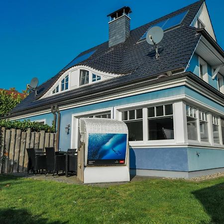 Ostseelagune Zingst, Exklusive Dhh, Strandnah, Sauna, Kamin, 3 Sz, 2 Baeder, Glasfaser, Haustierfrei, Garten Mit Suedterrasse, E-Ladesaeule, 2 Stellplaetze, Strandkorb, Fahrradschuppen, Waschmaschine, Trockner, Nichtraucher Extérieur photo