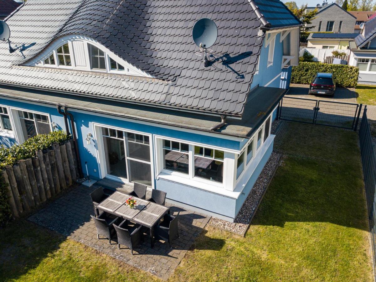 Ostseelagune Zingst, Exklusive Dhh, Strandnah, Sauna, Kamin, 3 Sz, 2 Baeder, Glasfaser, Haustierfrei, Garten Mit Suedterrasse, E-Ladesaeule, 2 Stellplaetze, Strandkorb, Fahrradschuppen, Waschmaschine, Trockner, Nichtraucher Extérieur photo