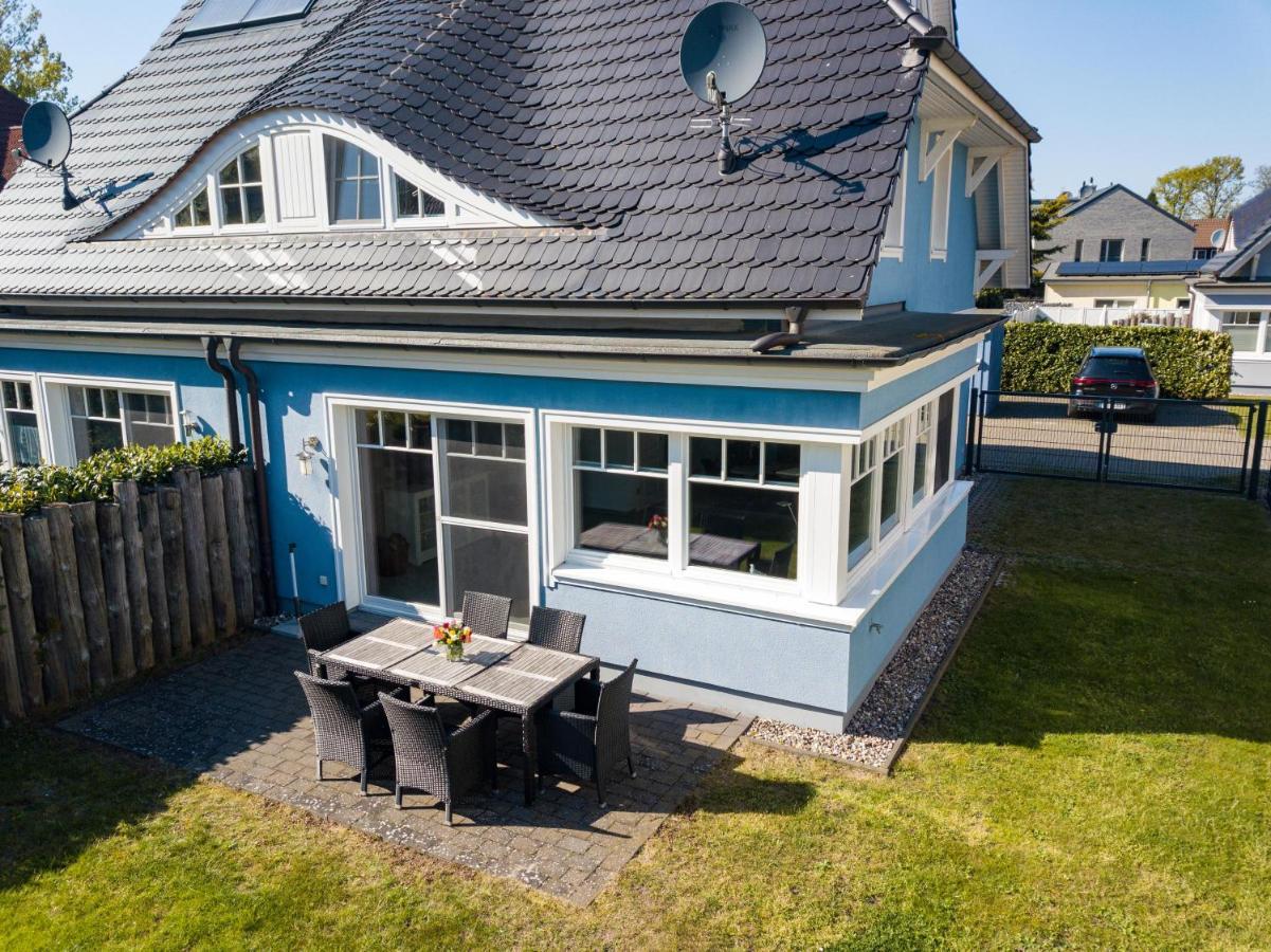 Ostseelagune Zingst, Exklusive Dhh, Strandnah, Sauna, Kamin, 3 Sz, 2 Baeder, Glasfaser, Haustierfrei, Garten Mit Suedterrasse, E-Ladesaeule, 2 Stellplaetze, Strandkorb, Fahrradschuppen, Waschmaschine, Trockner, Nichtraucher Extérieur photo