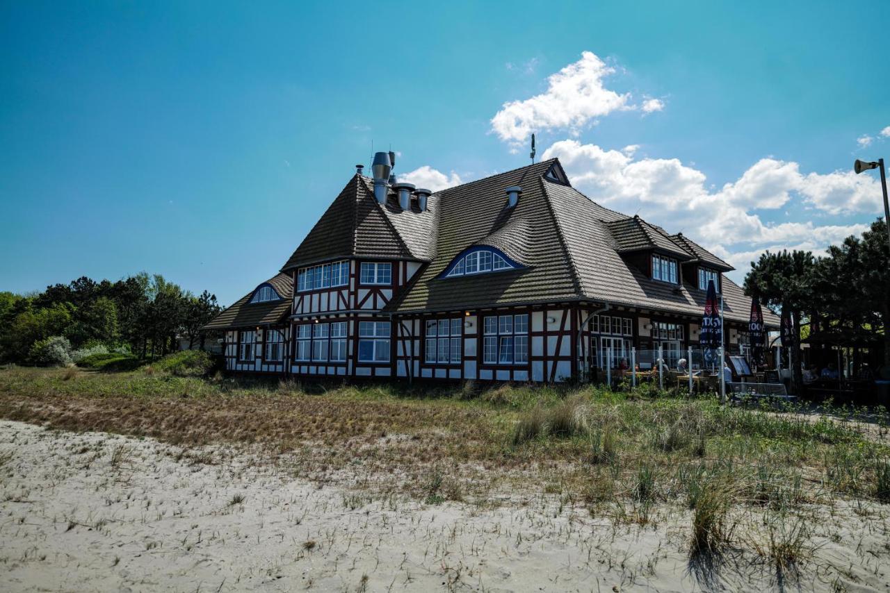 Ostseelagune Zingst, Exklusive Dhh, Strandnah, Sauna, Kamin, 3 Sz, 2 Baeder, Glasfaser, Haustierfrei, Garten Mit Suedterrasse, E-Ladesaeule, 2 Stellplaetze, Strandkorb, Fahrradschuppen, Waschmaschine, Trockner, Nichtraucher Extérieur photo