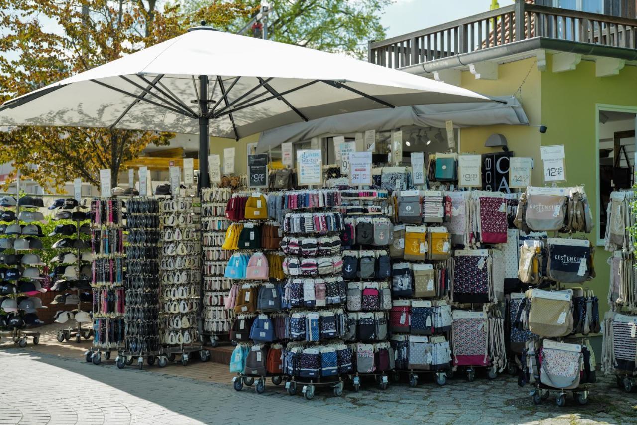 Ostseelagune Zingst, Exklusive Dhh, Strandnah, Sauna, Kamin, 3 Sz, 2 Baeder, Glasfaser, Haustierfrei, Garten Mit Suedterrasse, E-Ladesaeule, 2 Stellplaetze, Strandkorb, Fahrradschuppen, Waschmaschine, Trockner, Nichtraucher Extérieur photo